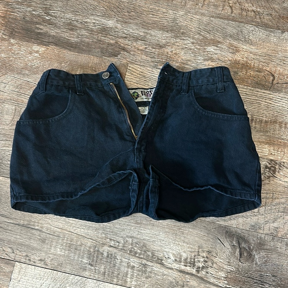 Very cute dainty shorts